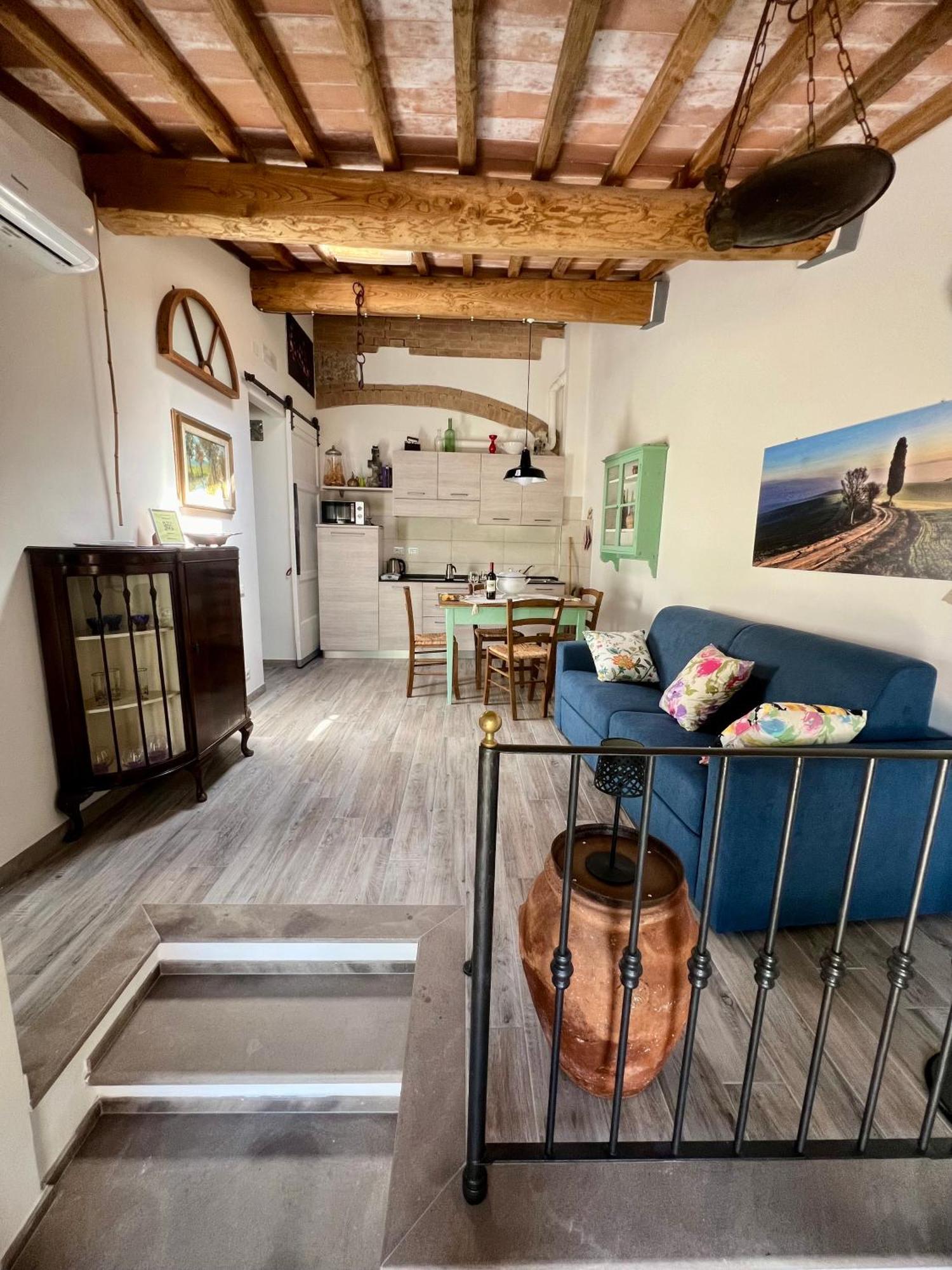 Agriturismo La Roverella Monteroni dʼArbia Buitenkant foto