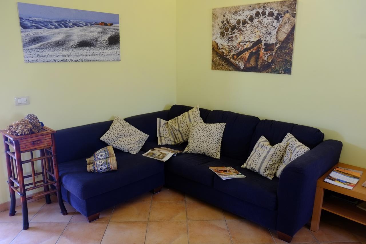 Agriturismo La Roverella Monteroni dʼArbia Buitenkant foto