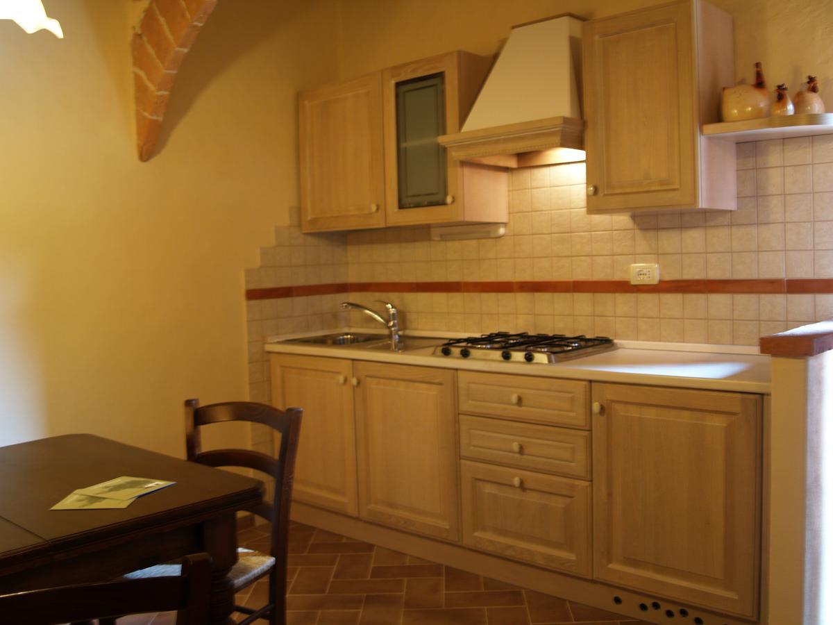 Agriturismo La Roverella Monteroni dʼArbia Buitenkant foto